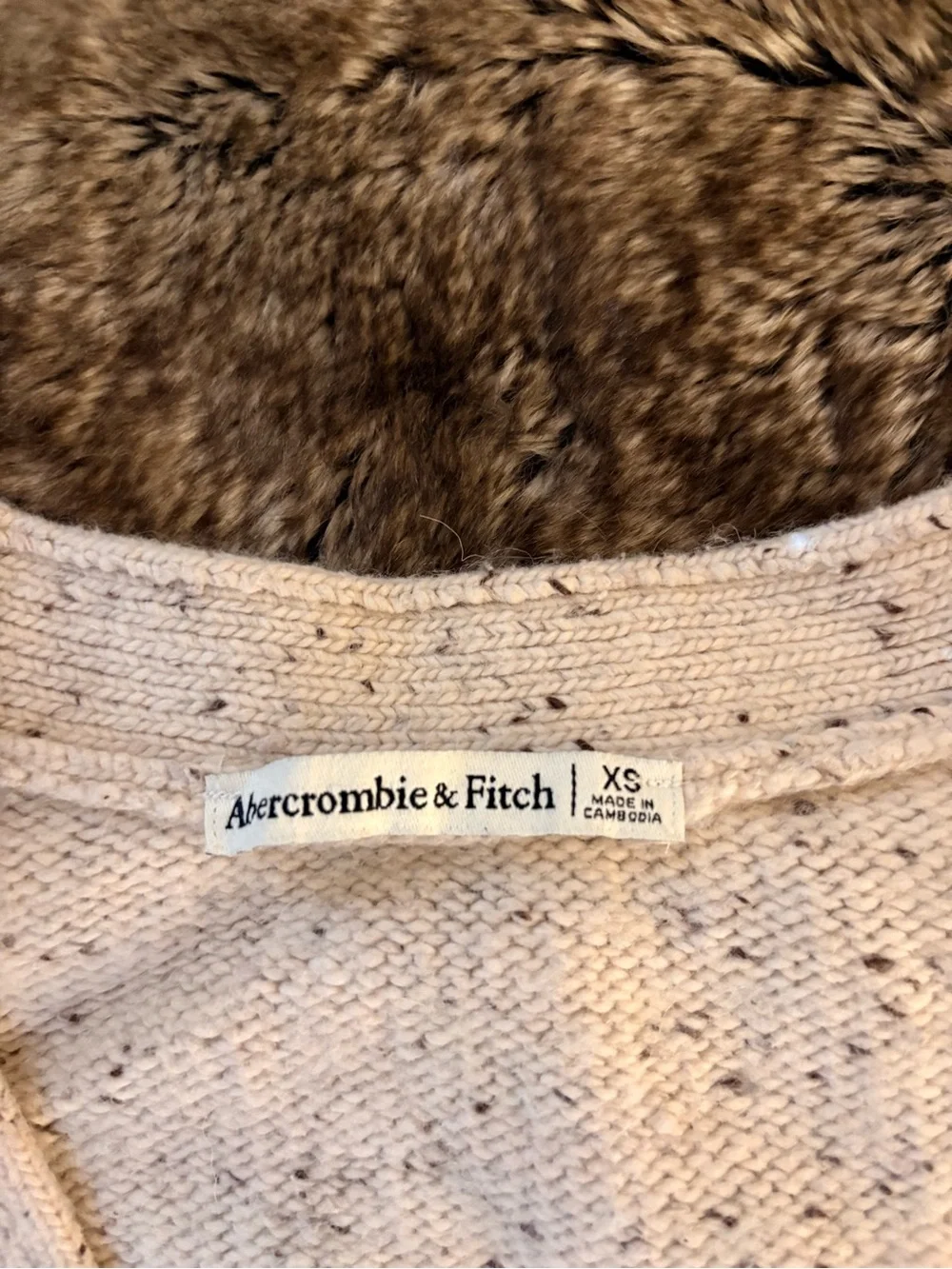 Abercrombie Cream Speckled Cardigan